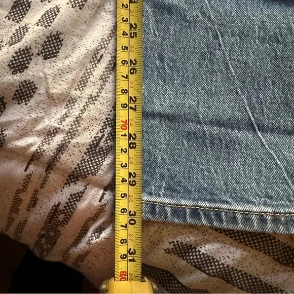 Levis Women Straight leg 501 button fly - Picture 10 of 13